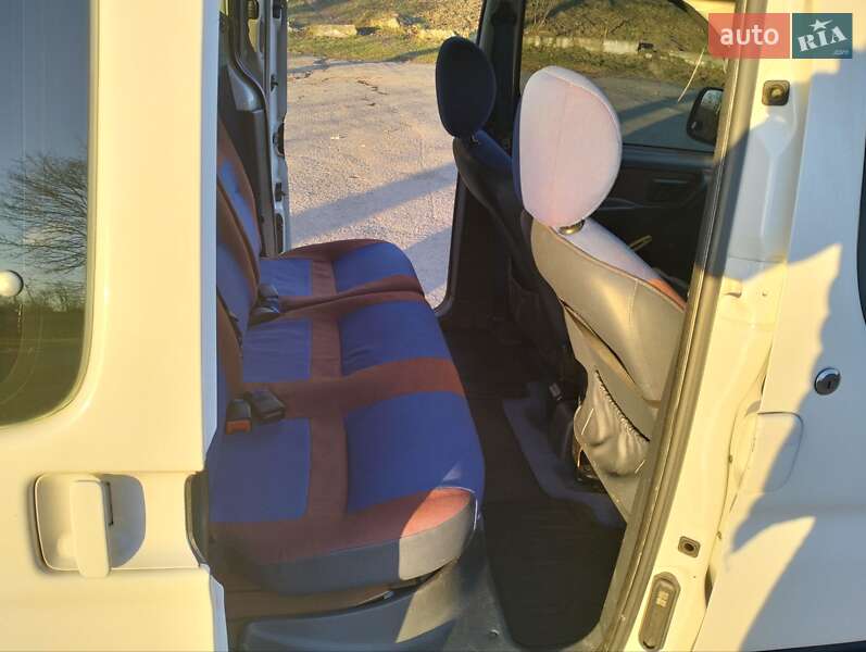 Минивэн Citroen Berlingo 2002 в Бурштыне