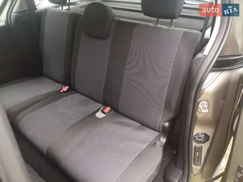 Минивэн Citroen Berlingo 2012 в Киеве