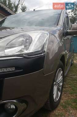 Минивэн Citroen Berlingo 2012 в 