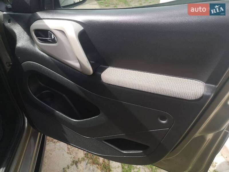 Минивэн Citroen Berlingo 2012 в Киеве