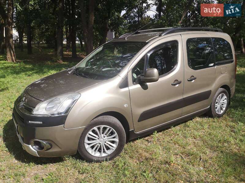 Минивэн Citroen Berlingo 2012 в Киеве