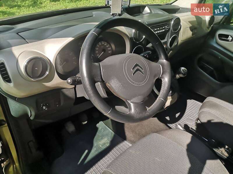 Минивэн Citroen Berlingo 2012 в Киеве