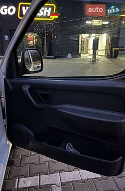 Грузопассажирский фургон Citroen Berlingo 2002 в 