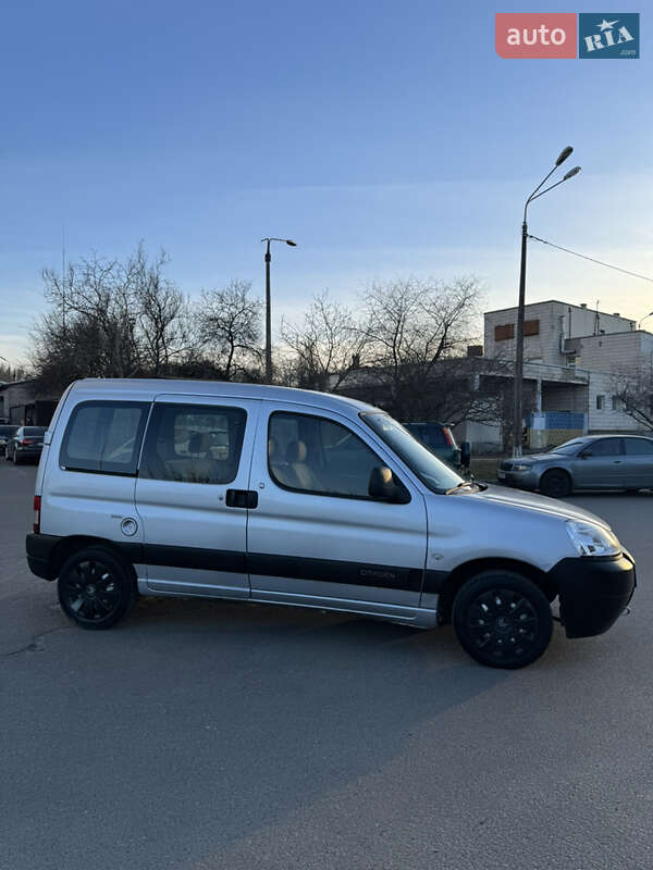 Минивэн Citroen Berlingo 2007 в Киеве