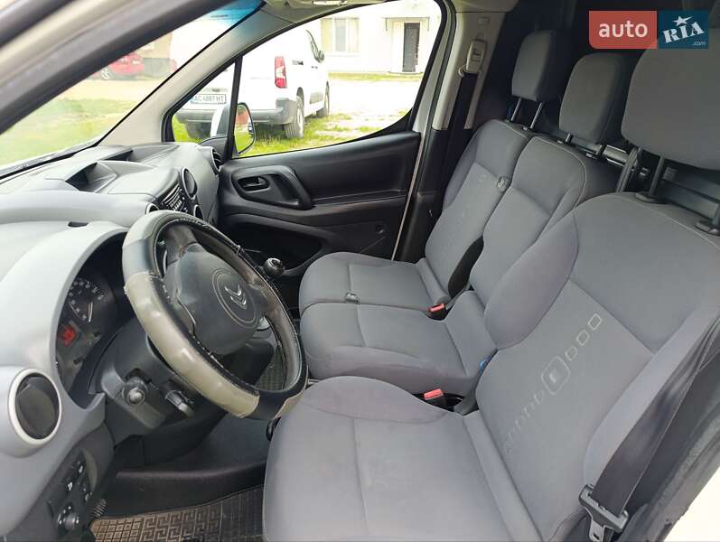 Грузовой фургон Citroen Berlingo 2013 в Луцке