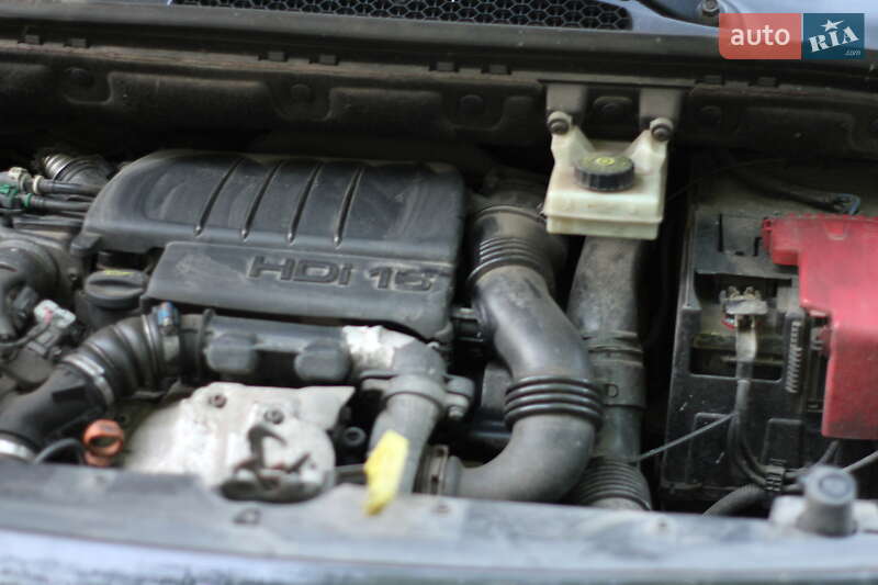 Минивэн Citroen Berlingo 2011 в Славянске