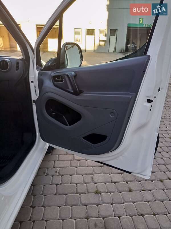 Минивэн Citroen Berlingo 2009 в Чорткове