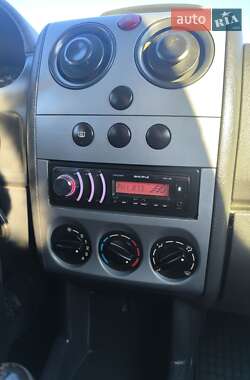 Минивэн Citroen Berlingo 2004 в 