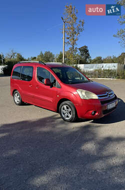 Минивэн Citroen Berlingo 2010 в 