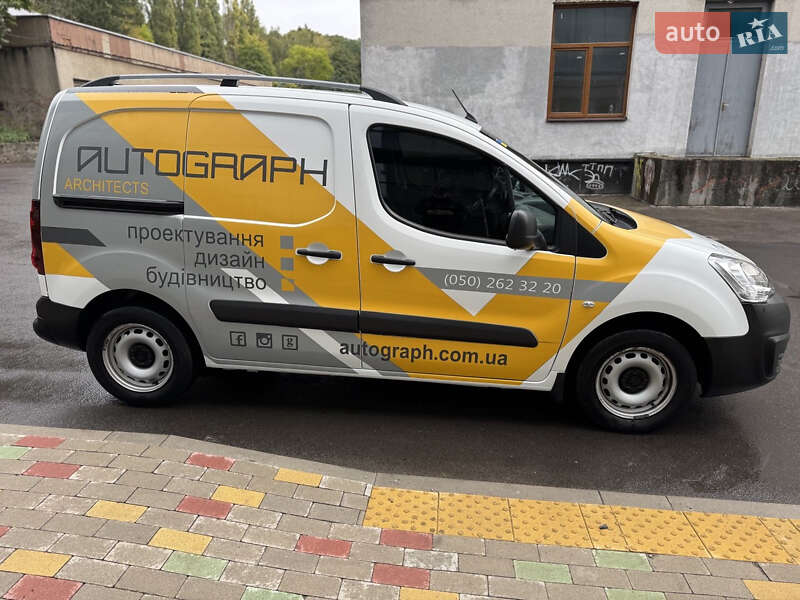 Вантажний фургон Citroen Berlingo 2015 в Рівному