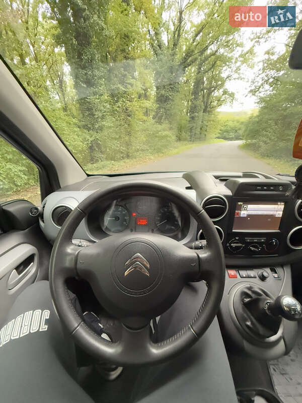 Мінівен Citroen Berlingo 2015 в Мукачевому