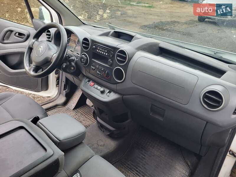 Грузовой фургон Citroen Berlingo 2012 в Николаеве