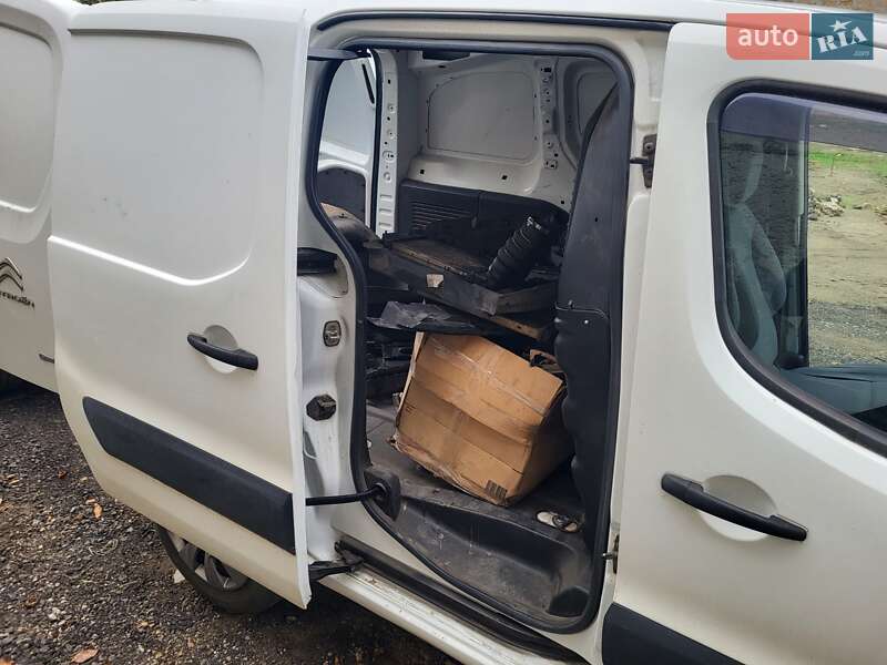 Грузовой фургон Citroen Berlingo 2012 в Николаеве