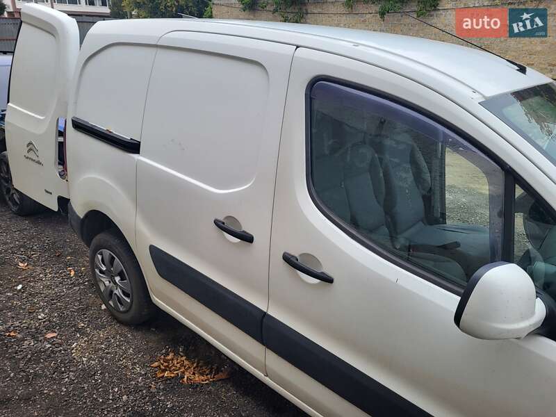 Грузовой фургон Citroen Berlingo 2012 в Николаеве