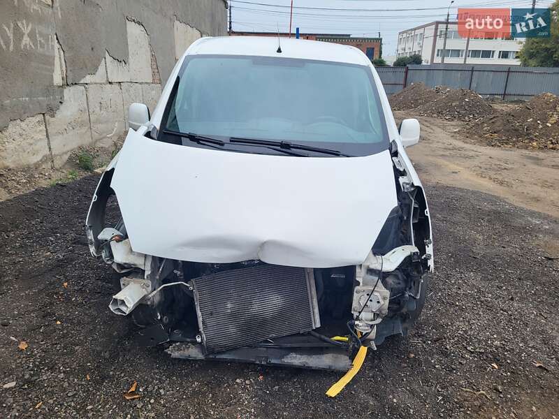 Грузовой фургон Citroen Berlingo 2012 в Николаеве