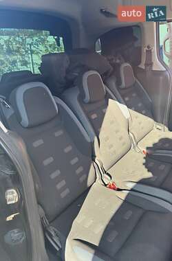 Минивэн Citroen Berlingo 2011 в 