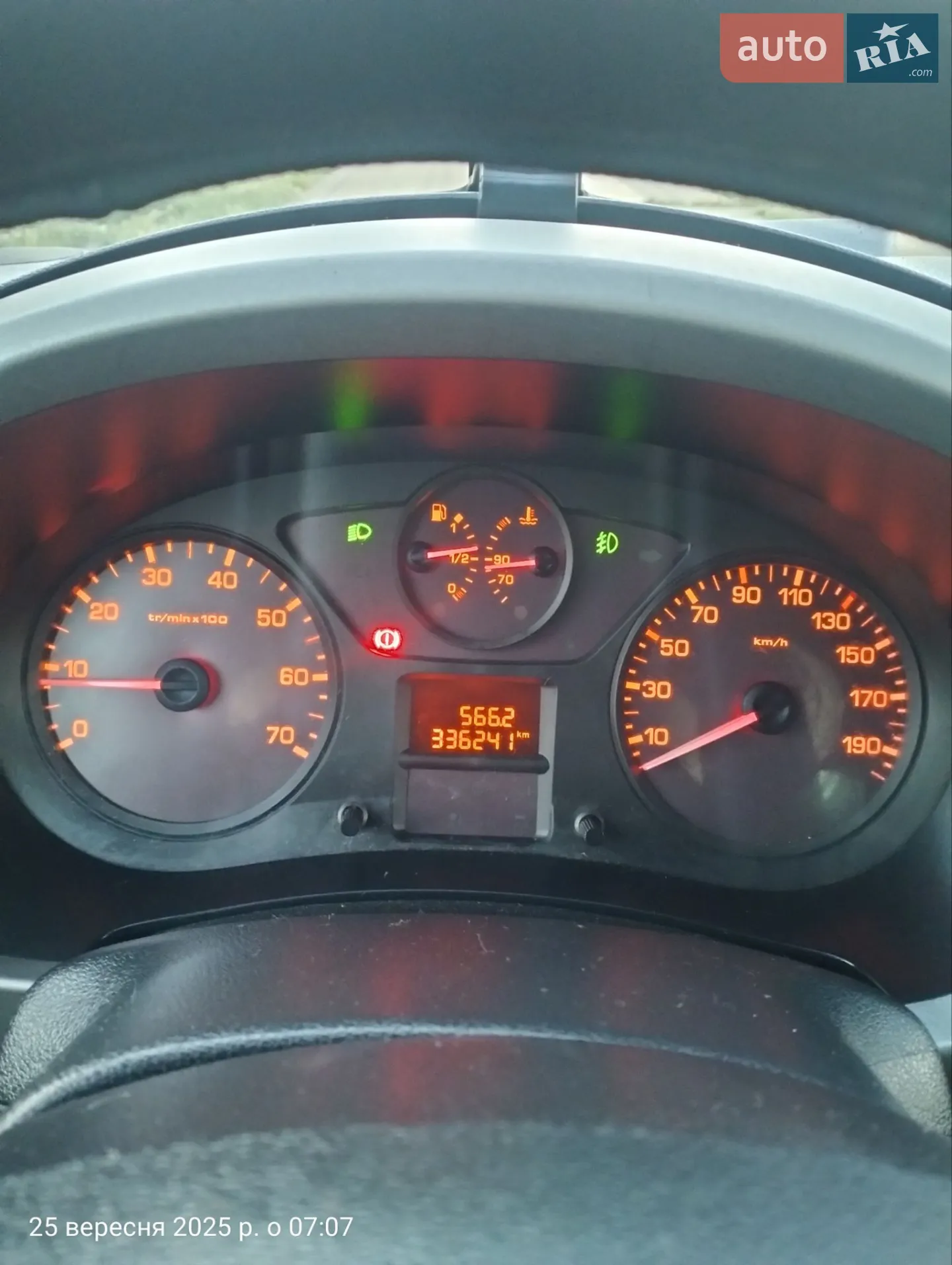 2010 Citroen Berlingo - мініатюра 22