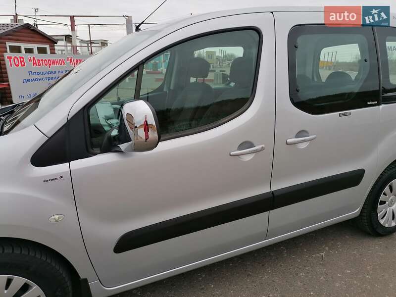 Минивэн Citroen Berlingo 2010 в Латовке