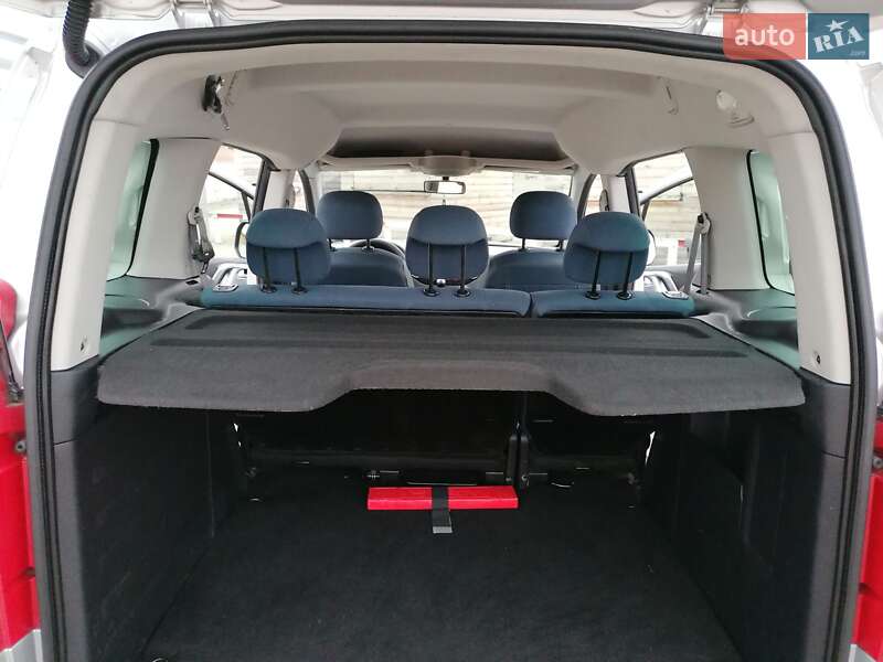 Минивэн Citroen Berlingo 2010 в Латовке