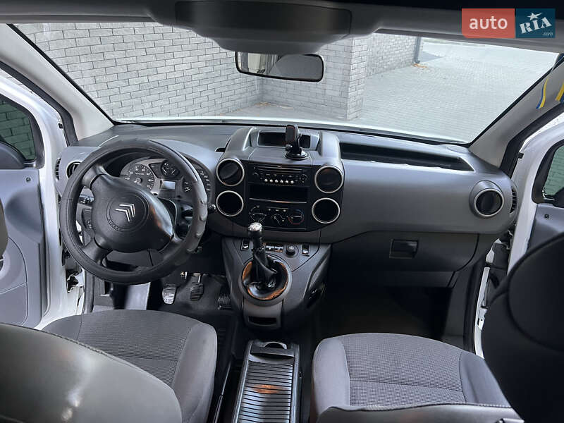 Минивэн Citroen Berlingo 2008 в Хмельницком фото 30 Минивэн Citroen Berlingo 2008 в Хмельницком