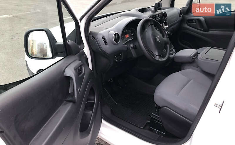 Грузовой фургон Citroen Berlingo 2012 в Киеве фото 7 Грузовой фургон Citroen Berlingo 2012 в Киеве
