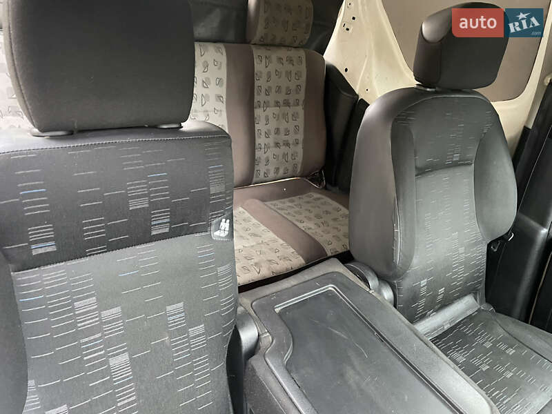 Минивэн Citroen Berlingo 2011 в Киеве фото 9 Минивэн Citroen Berlingo 2011 в Киеве