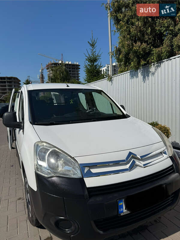 Грузовой фургон Citroen Berlingo 2010 в Ивано-Франковске фото 2 Грузовой фургон Citroen Berlingo 2010 в Ивано-Франковске
