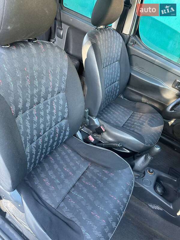 Мінівен Citroen Berlingo 2006 в Черкасах фото 15 Мінівен Citroen Berlingo 2006 в Черкасах