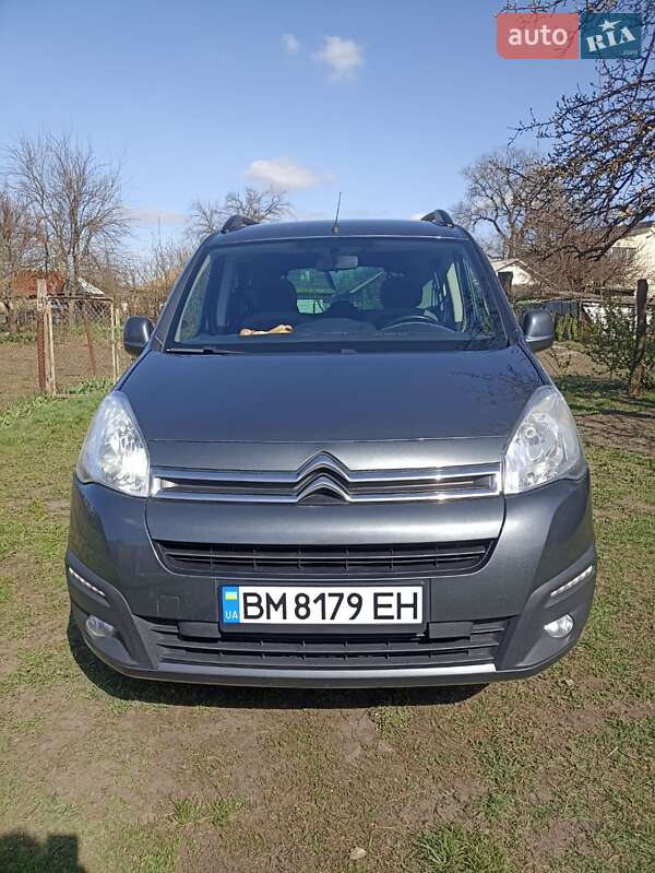 Мінівен Citroen Berlingo 2016 в  фото Мінівен Citroen Berlingo 2016 в