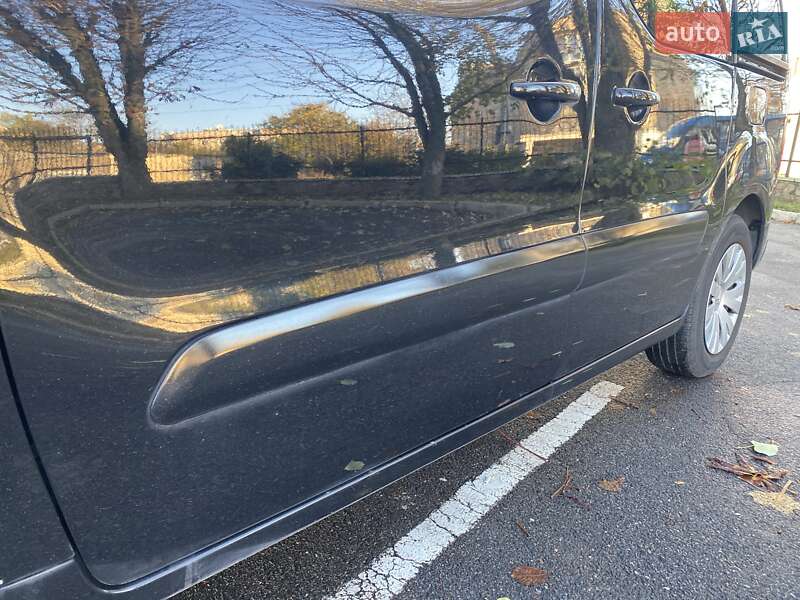 Мінівен Citroen Berlingo 2009 в Тальному фото 41 Мінівен Citroen Berlingo 2009 в Тальному