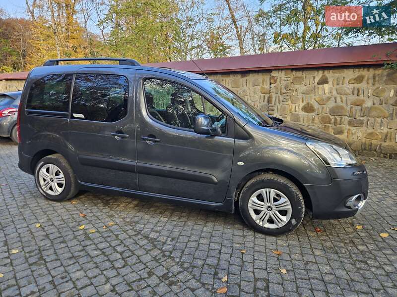 Мінівен Citroen Berlingo 2015 в Чернівцях