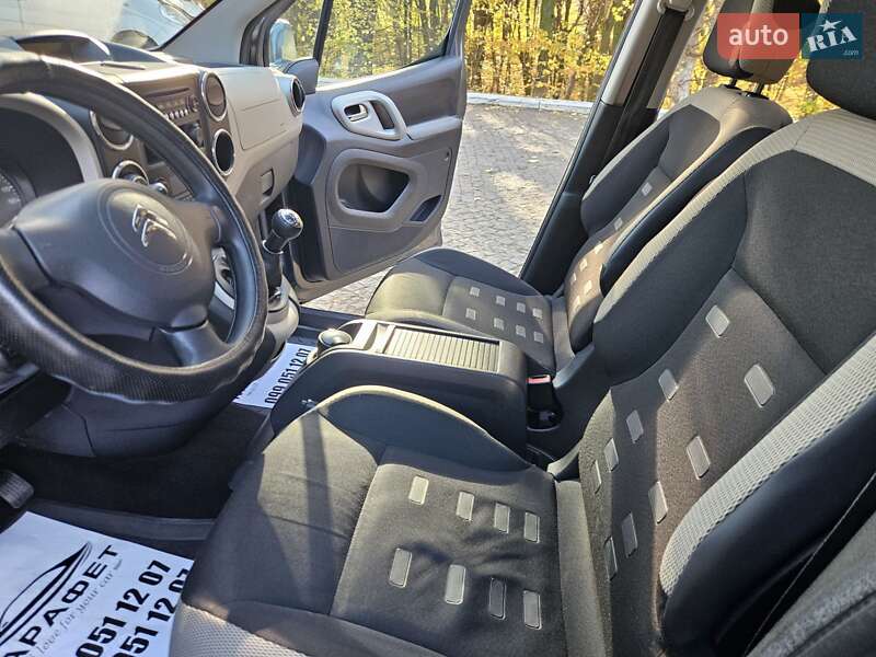 Мінівен Citroen Berlingo 2015 в Чернівцях