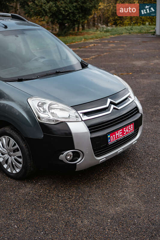 Минивэн Citroen Berlingo 2010 в Бурштыне