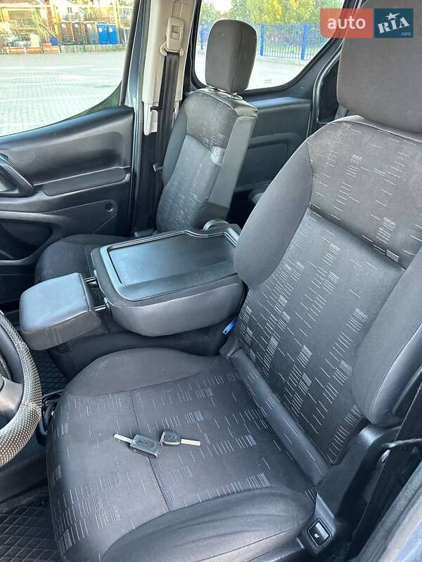 Мінівен Citroen Berlingo 2008 в Нововолинську