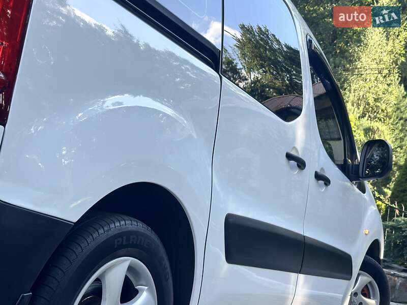 Мінівен Citroen Berlingo 2008 в Дрогобичі