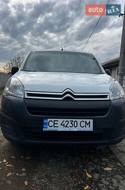 Грузовой фургон Citroen Berlingo 2015 в Новоселице