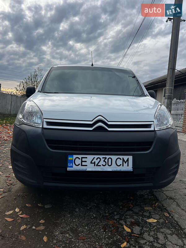 Грузовой фургон Citroen Berlingo 2015 в Новоселице фото Грузовой фургон Citroen Berlingo 2015 в Новоселице