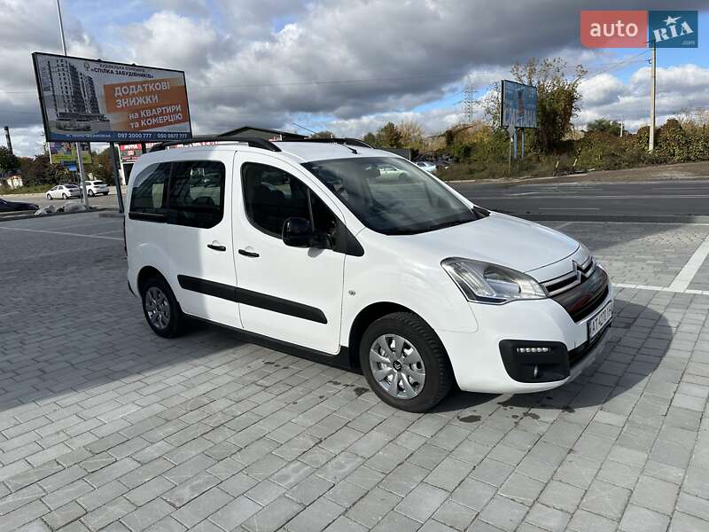 Мінівен Citroen Berlingo 2016 в Івано-Франківську
