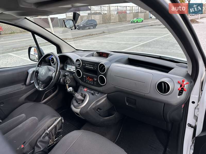 Мінівен Citroen Berlingo 2016 в Івано-Франківську