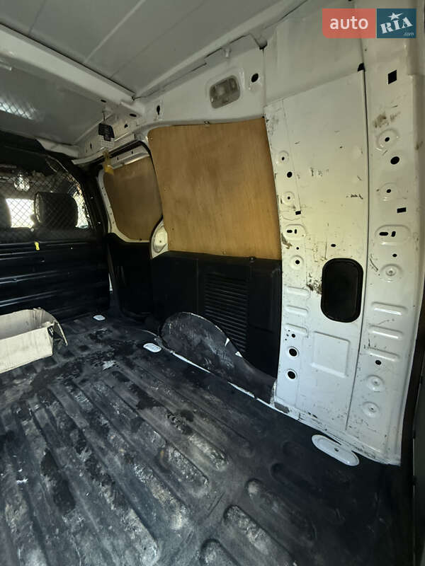 Грузопассажирский фургон Citroen Berlingo 2012 в Тернополе фото 7 Грузопассажирский фургон Citroen Berlingo 2012 в Тернополе