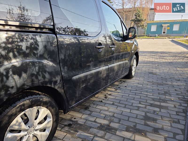 Мінівен Citroen Berlingo 2010 в Рівному фото 17 Мінівен Citroen Berlingo 2010 в Рівному