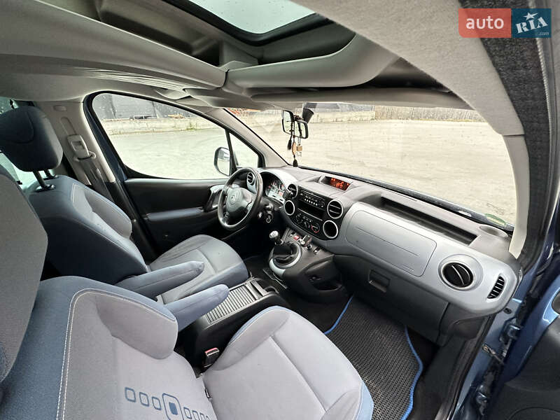 Мінівен Citroen Berlingo 2009 в Житомирі