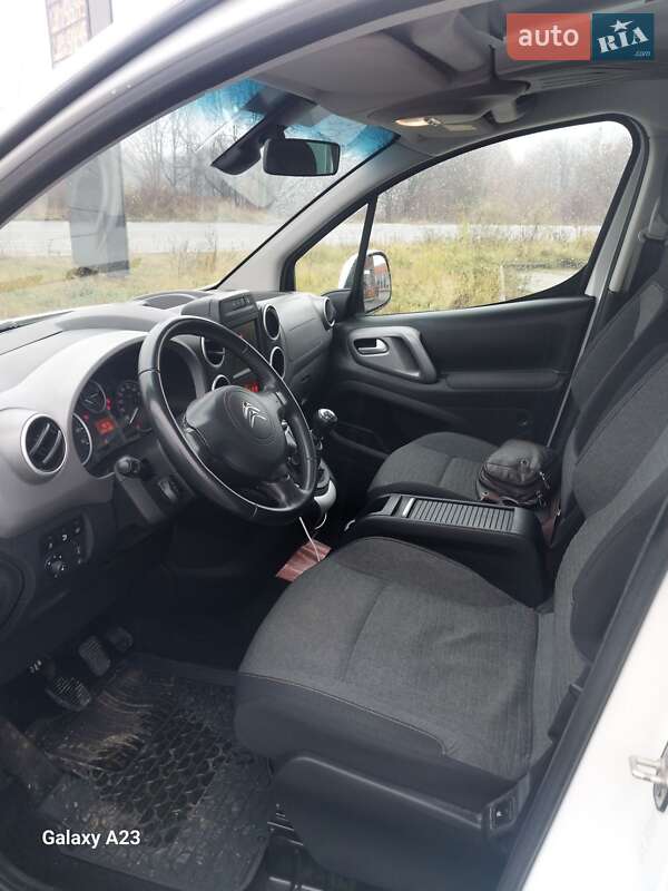 Мінівен Citroen Berlingo 2016 в Івано-Франківську