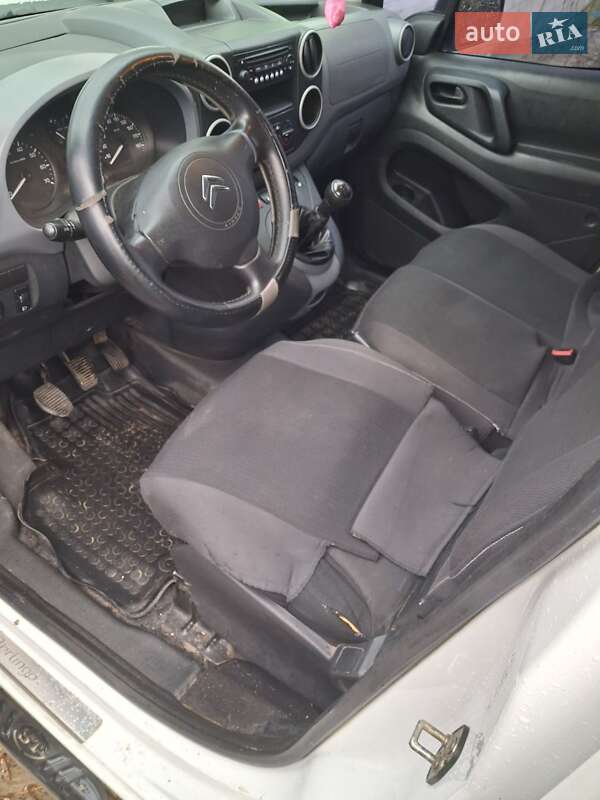 Минивэн Citroen Berlingo 2011 в Ерках
