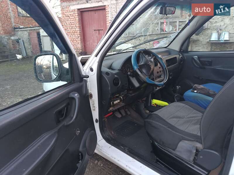 Минивэн Citroen Berlingo 2006 в Подволочиске