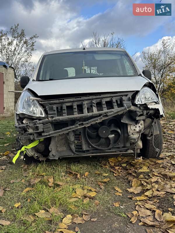 Грузовой фургон Citroen Berlingo 2012 в Киеве