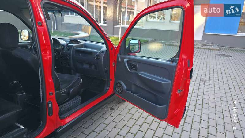 Минивэн Citroen Berlingo 2003 в Луцке