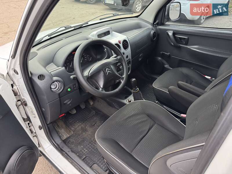 Вантажний фургон Citroen Berlingo 2006 в Кременчуці