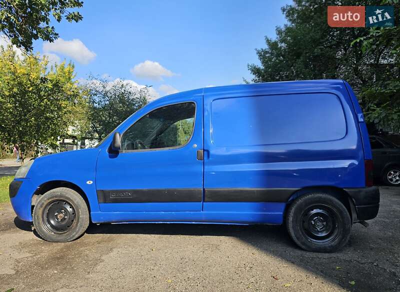 Вантажний фургон Citroen Berlingo 2003 в Львові