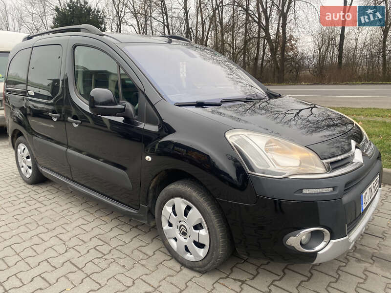 Минивэн Citroen Berlingo 2013 в Долине